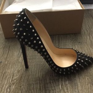 Pigalle spikes 120 flannel